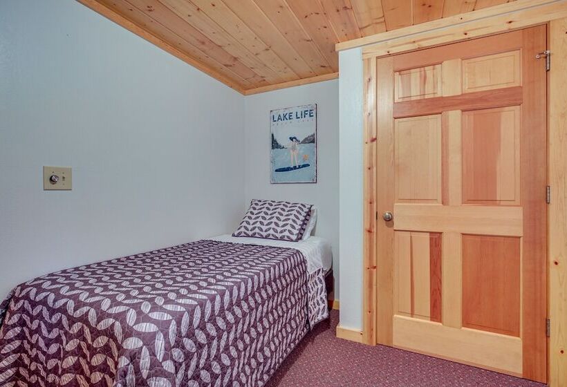 Lakefront Presque Isle Cabin W/ Private Dock