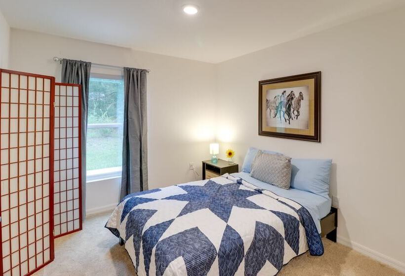 Laptop Friendly Citrus Springs Home Near Golfing!