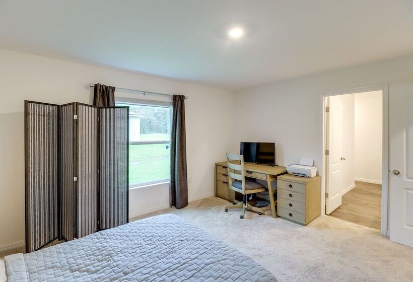 Laptop Friendly Citrus Springs Home Near Golfing!