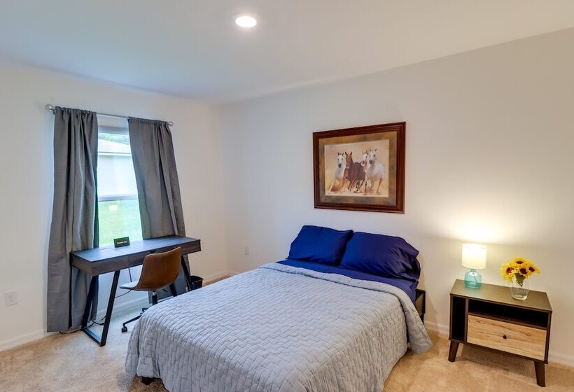 Laptop Friendly Citrus Springs Home Near Golfing!