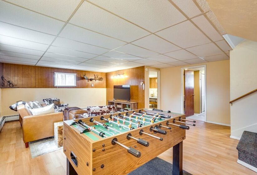 Laramie Vacation Rental: 3 Mi To Downtown!