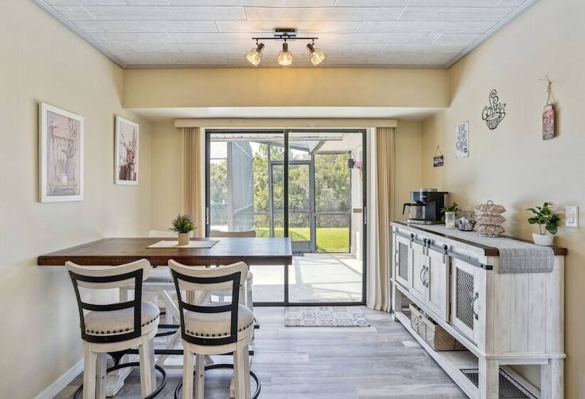 Luxurious Florida Home W/ Pool & Canal Access