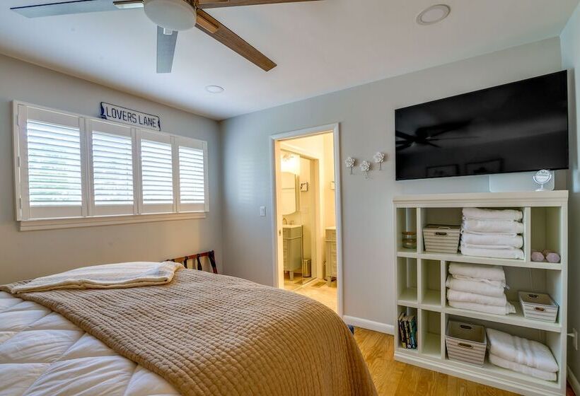 Luxurious Morgantown Retreat W/ Stunning Views!