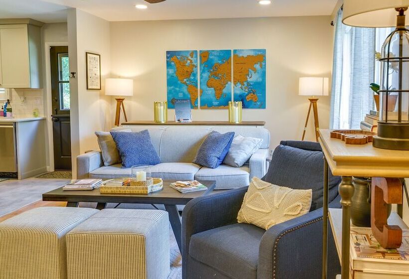 Luxurious Morgantown Retreat W/ Stunning Views!