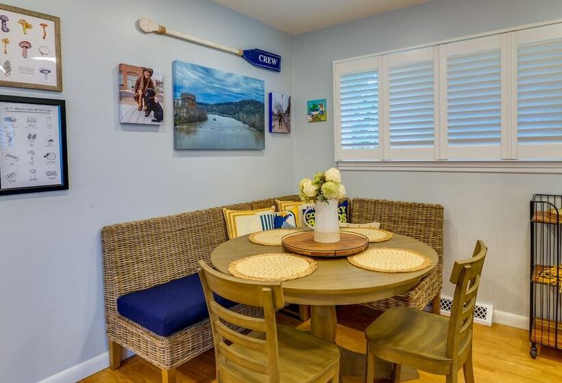 Luxurious Morgantown Retreat W/ Stunning Views!