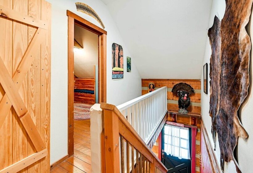 Mammoth Cave Cabin W/ Fire Pit   3 Mi To Lake!