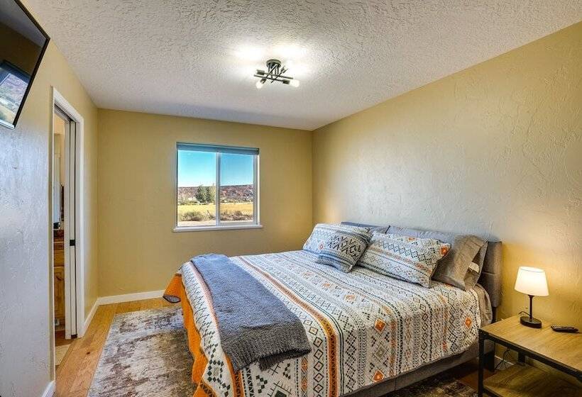 Moab Home W/ Pool 14 Mi To Arches National Park!