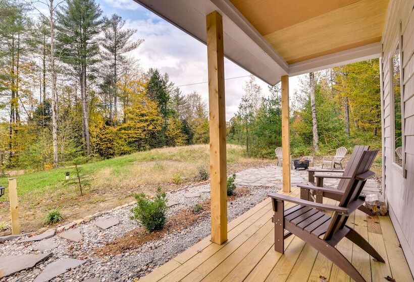 Modern Mountain Home Near Smugglers Notch & Stowe