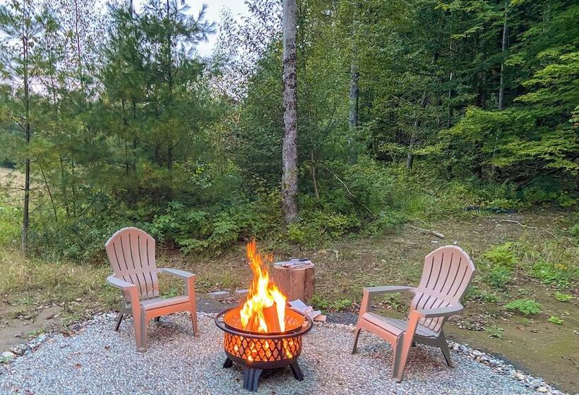 Modern Mountain Home Near Smugglers Notch & Stowe
