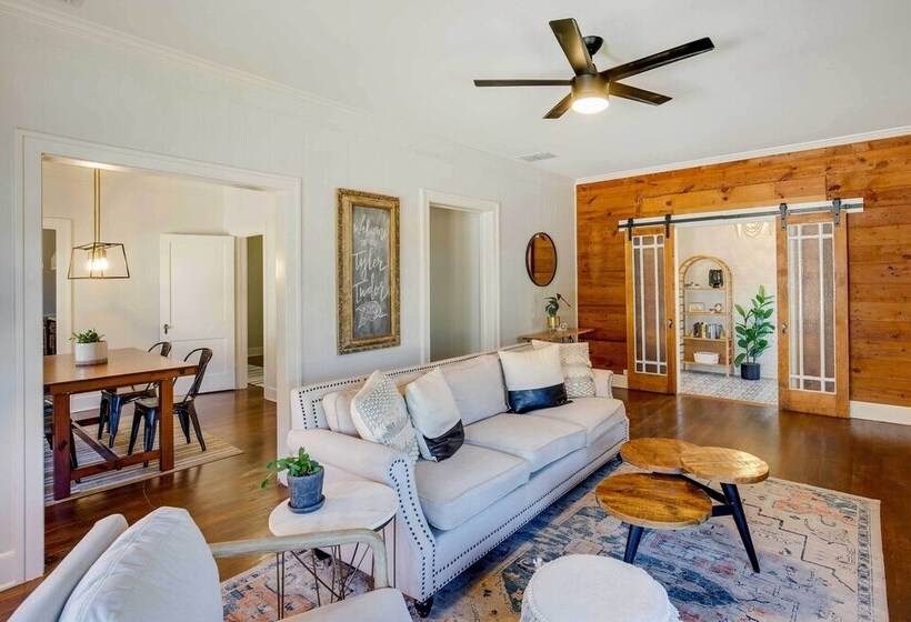 Walk To Dtwn:  Tyler Tudor  W/ Backyard