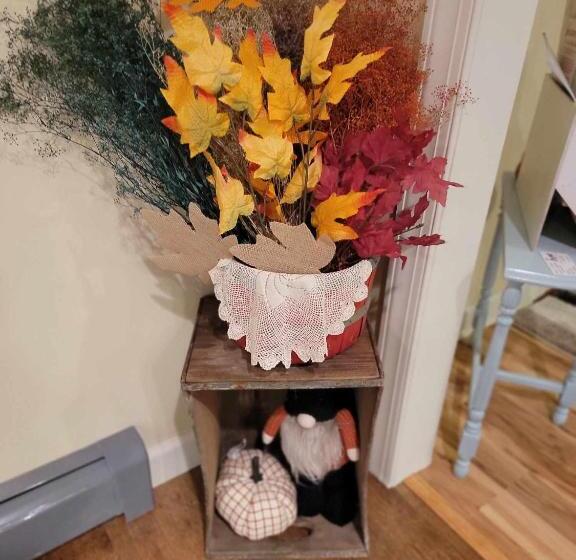 Moonlight Manor Bed And Breakfast