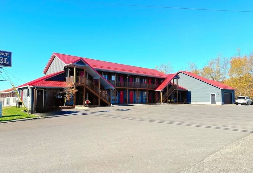 מוטל Riverside Suites