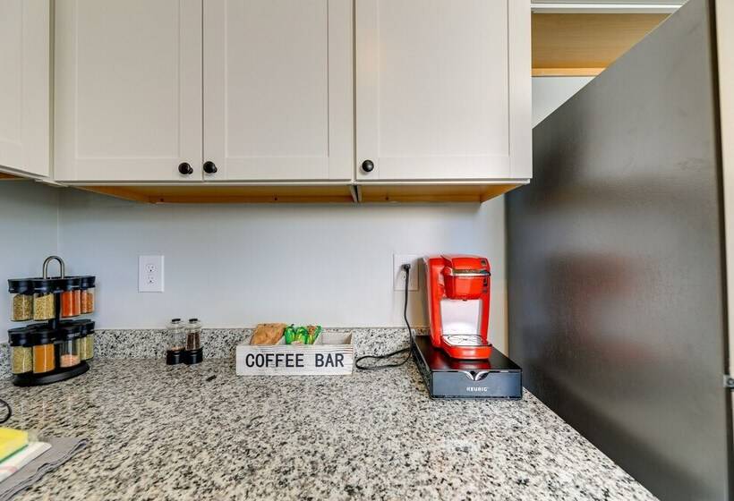 New Bern Vacation Rental: Close To Neuse River!