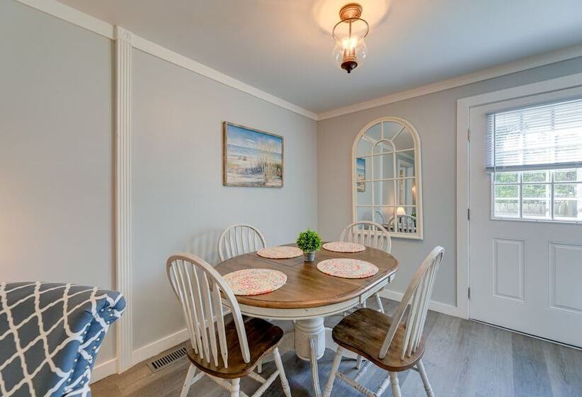 New Bern Vacation Rental: Close To Neuse River!