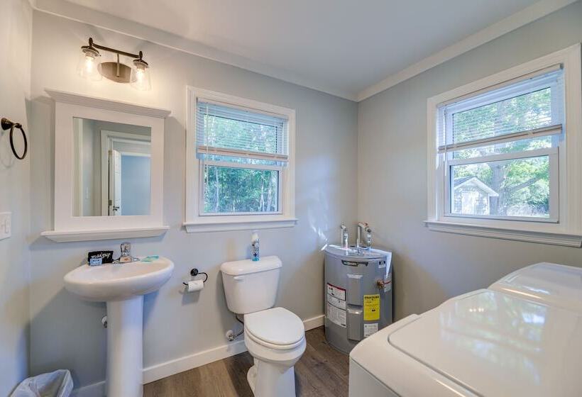 New Bern Vacation Rental: Close To Neuse River!