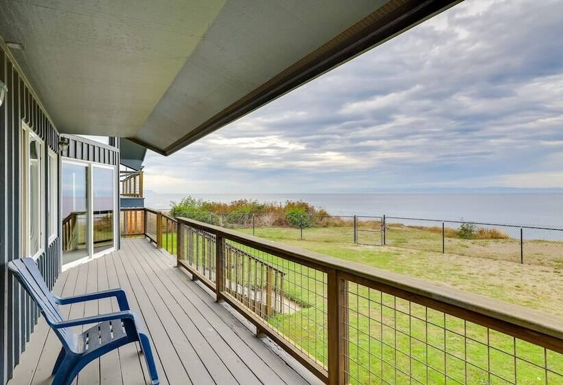 Oceanfront Port Angeles Home W/ Mountain View!