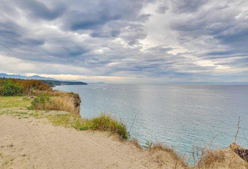Oceanfront Port Angeles Home W/ Mountain View!
