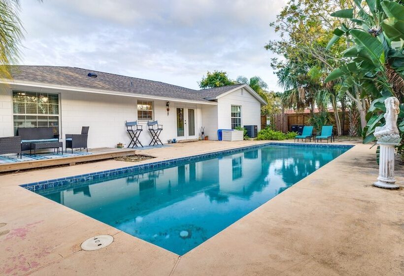 Orlando Home W/ Private Pool: 10 Mi To Ucf Campus!