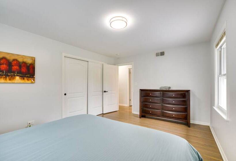 Park Ridge Vacation Rental: 17 Mi To Chicago