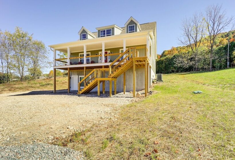 Peaceful Butler Hideaway At The Pond