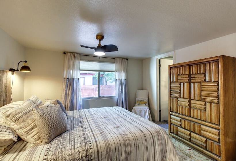 Peaceful Pinetop Hideaway W/ Yard Dog Friendly!