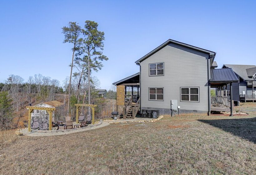 Hot Tub, Fireplace & Views: Sevierville Retreat!