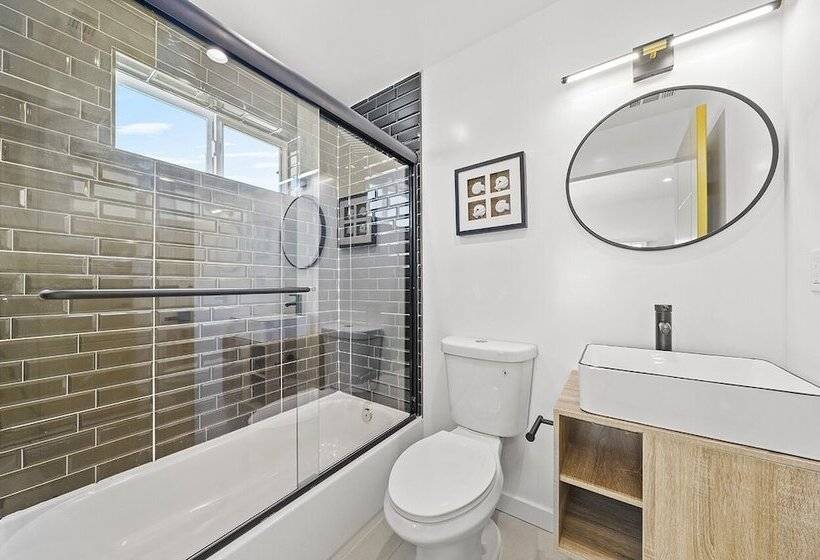 بنسيون Downtown La Stylish Bedrooms