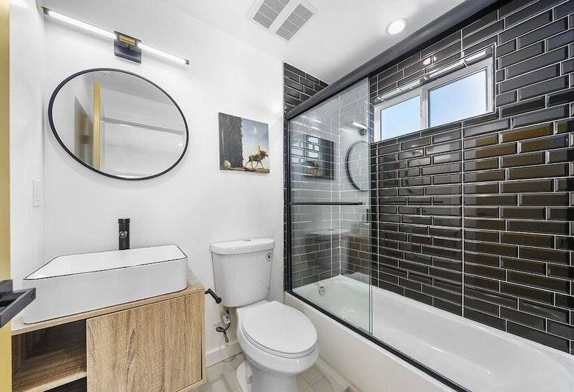 بنسيون Downtown La Stylish Bedrooms