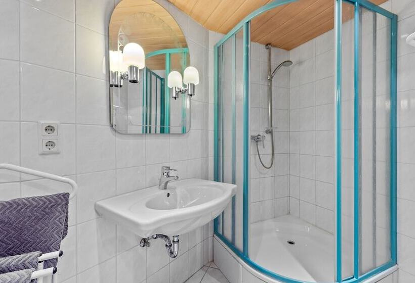 بنسيون Family And Friends Ludwigshafen