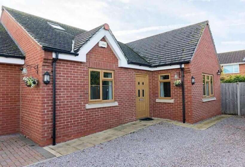 بنسيون Innsworth House