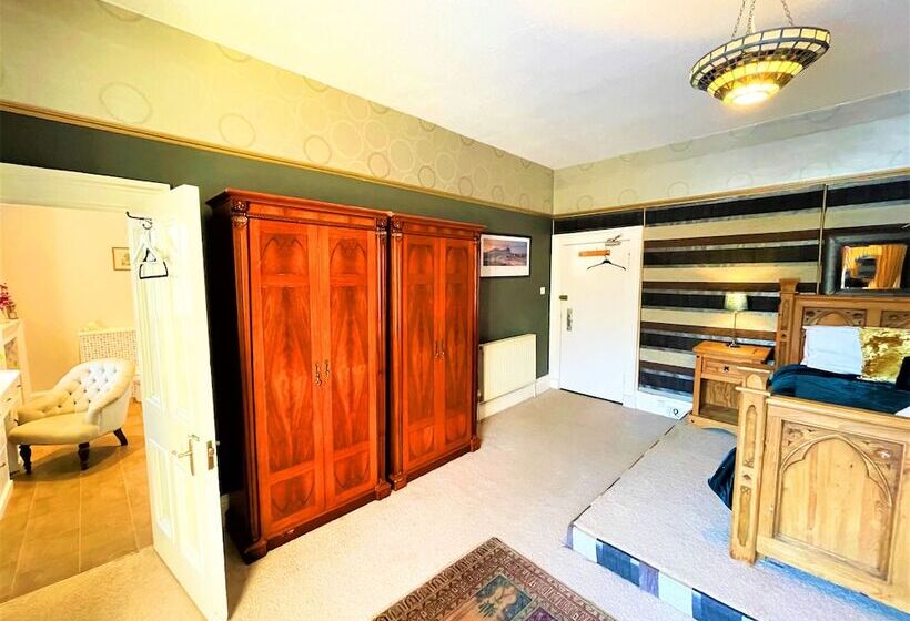 ペンション Kirkhill Estate Rooms