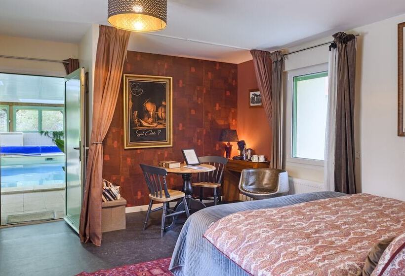 بنسيون Saint Coulitz