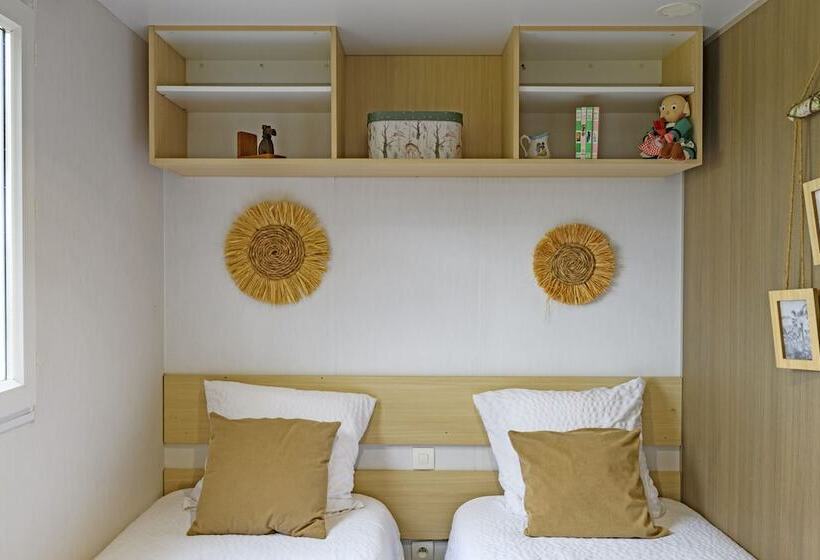 بنسيون Saint Coulitz