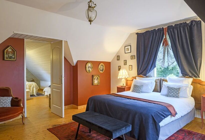 بنسيون Saint Coulitz