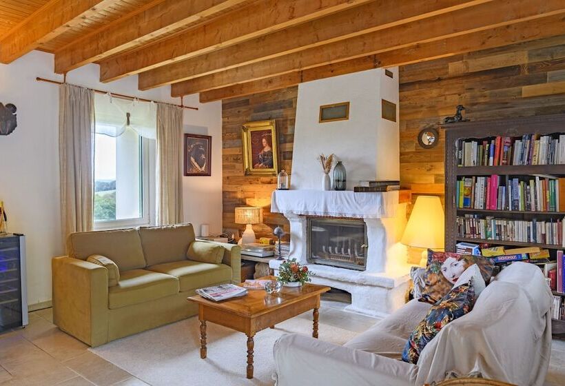 بنسيون Saint Coulitz