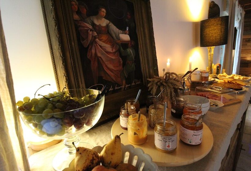 بنسيون Saint Coulitz