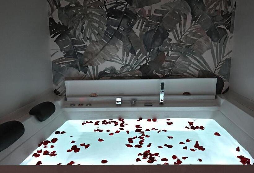 פנסיון Toc Toc