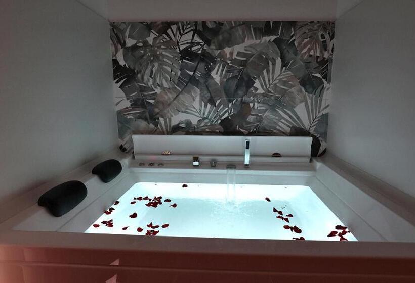 פנסיון Toc Toc