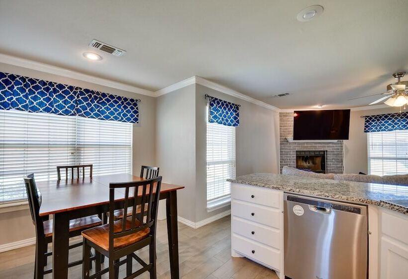 Pet Friendly Amarillo Home: 5 Mi To Downtown!