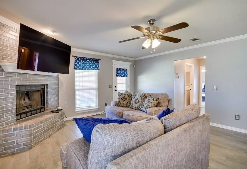 Pet Friendly Amarillo Home: 5 Mi To Downtown!