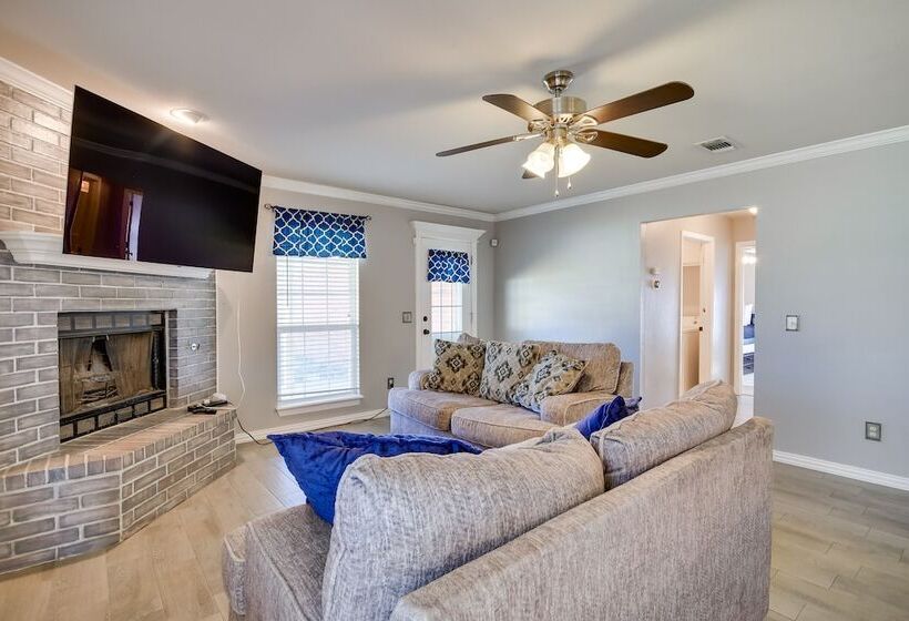 Pet Friendly Amarillo Home: 5 Mi To Downtown!