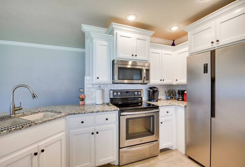 Pet Friendly Amarillo Home: 5 Mi To Downtown!