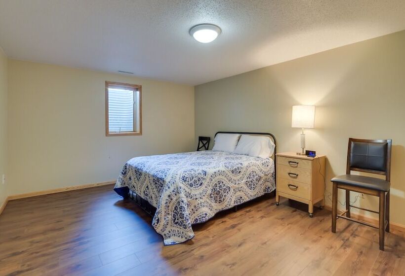 5 Mi To Dtwn: Pet Friendly  Wheatland Twin  Home!