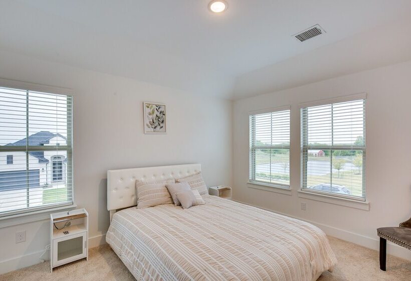 Pet Friendly Fate Home W/ Yard & Fireplace!