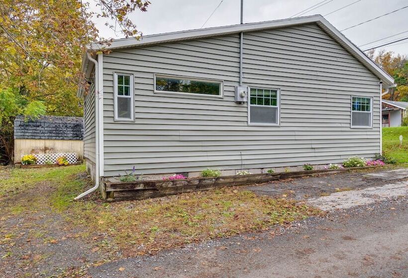 Pet Friendly Honeoye Cottage Rental: Walk To Lake!