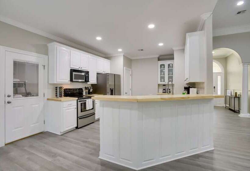 Pet Friendly Ponchatoula Oasis W/ Private Pool!