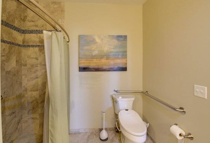 Pet Friendly Stevensville Home W/ Mountain Views!