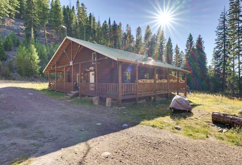 Philipsburg Log Cabin   Direct Bike Park Access!