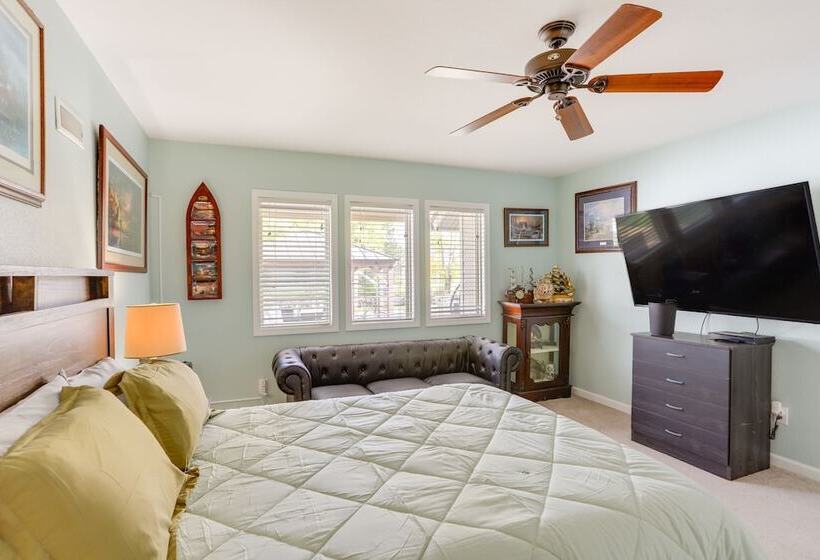 Port Clinton Home W/ Private Dock + Gazebo!