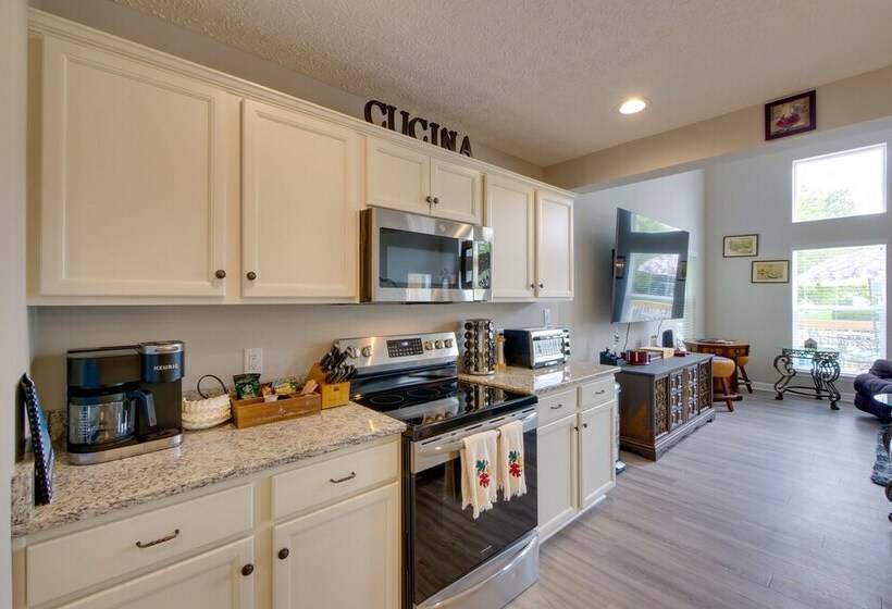 Port Clinton Retreat W/ Lake Access & Dock!